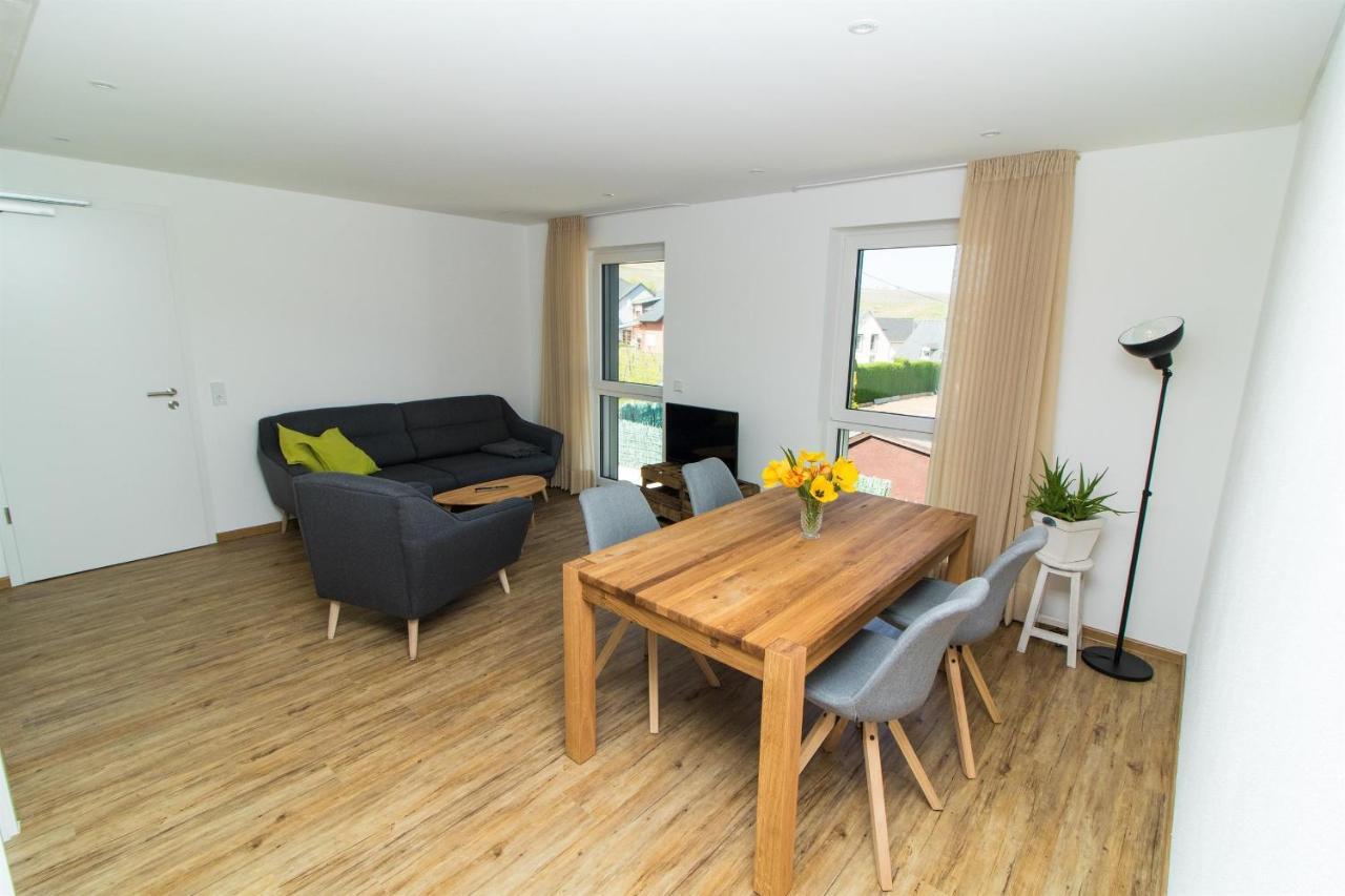 Ferienweingut Ulrike Thul Apartment ไลเวน ภายนอก รูปภาพ