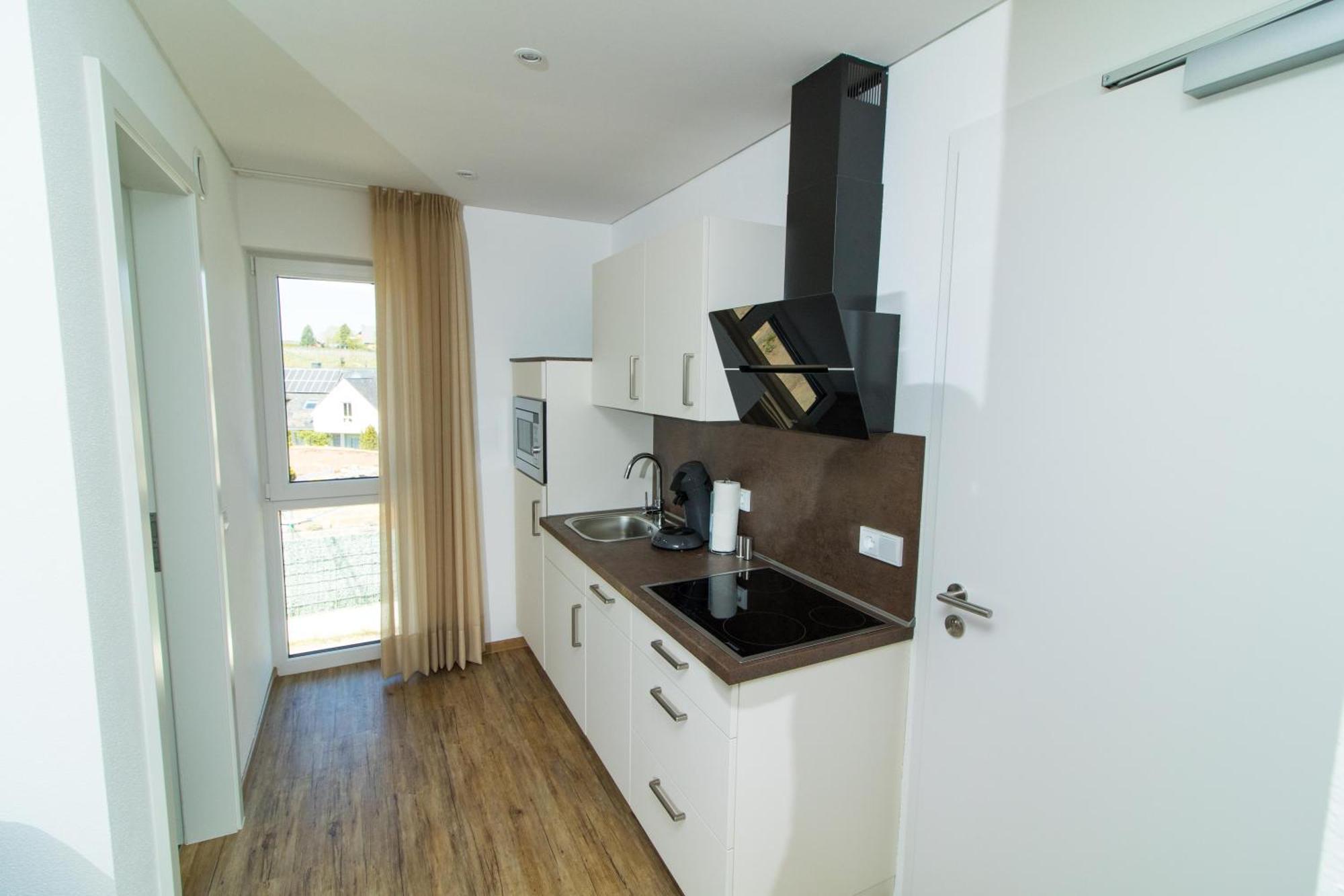 Ferienweingut Ulrike Thul Apartment ไลเวน ภายนอก รูปภาพ